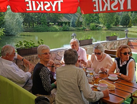 Premier repas dans un restaurant sympa